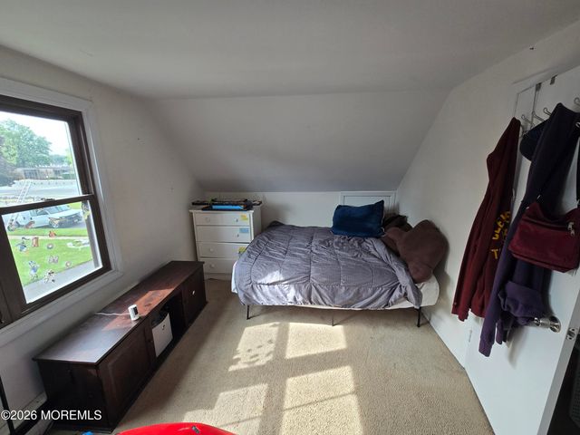 33 Middlebury Lane, Willingboro, NJ 08046