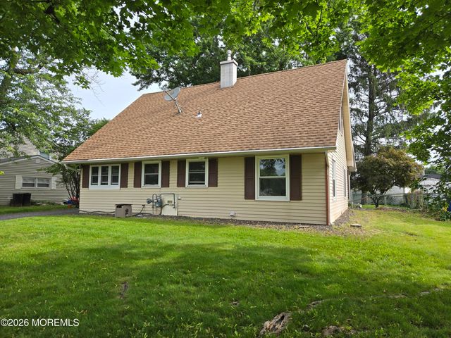 33 Middlebury Lane, Willingboro, NJ 08046