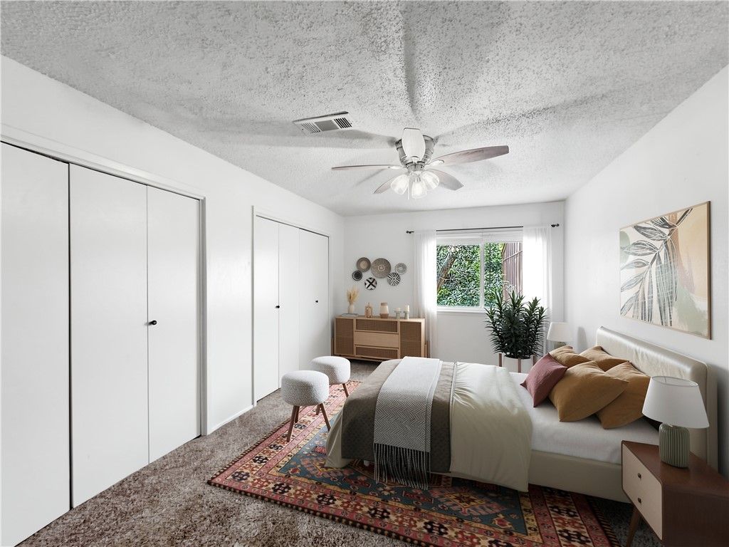 3923 Old Oaks Drive 5, Bryan, TX 77802 — photo 5