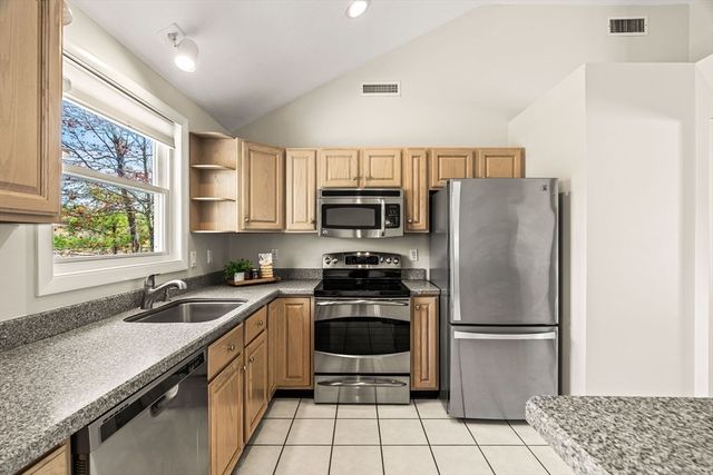 126 Sandy Pond Rd, Ayer, MA 01432