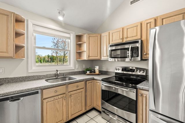 126 Sandy Pond Rd, Ayer, MA 01432