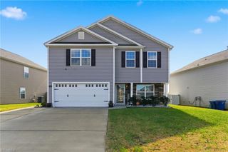900 Cannonade Drive, Whitsett, NC 27377