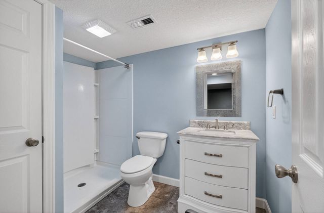 3036 Tremont Avenue, Davenport, IA 52803