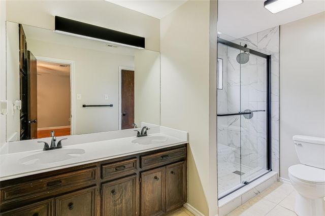 8106 Chainfire CV, Austin, TX 78729