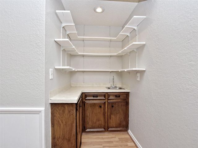 8106 Chainfire CV, Austin, TX 78729