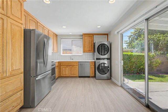 24378 Hartland, West Hills, CA 91307