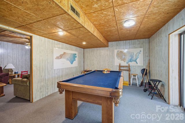 220 Shoreline Loop, Mooresville, NC 28117