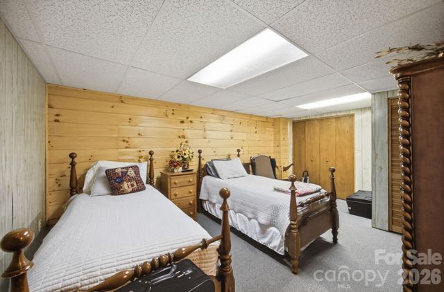 220 Shoreline Loop, Mooresville, NC 28117
