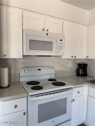 6432 Bannock Way, Las Vegas, NV 89107