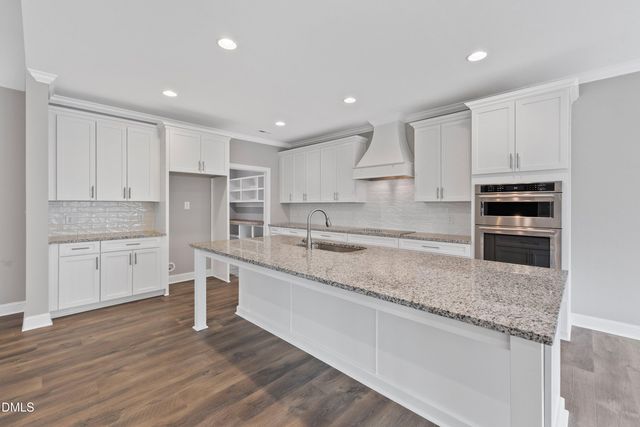 183 Batten Hill Lane, Selma, NC 27576