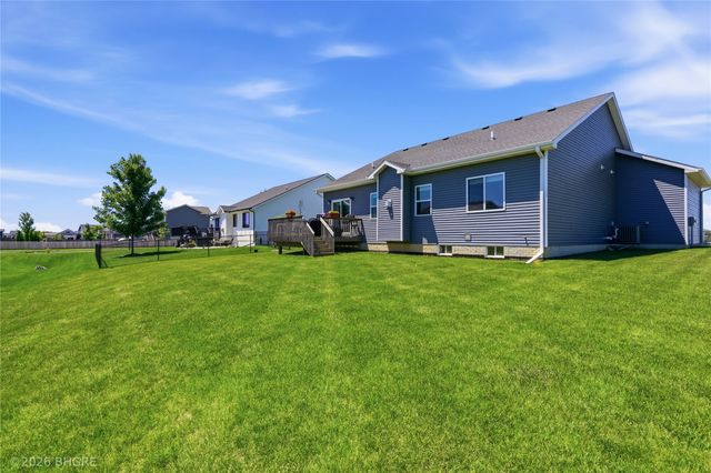 875 9th Street, Waukee, IA 50263