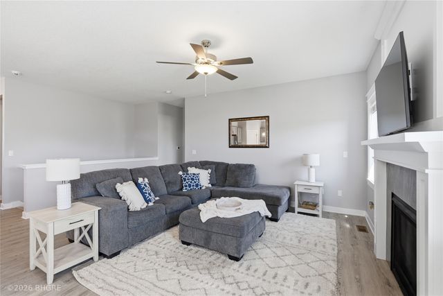 875 9th Street, Waukee, IA 50263