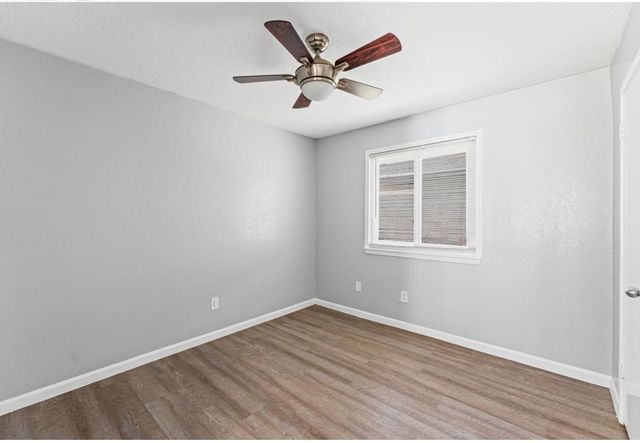 2808 Pinewood Drive, League City, TX 77573