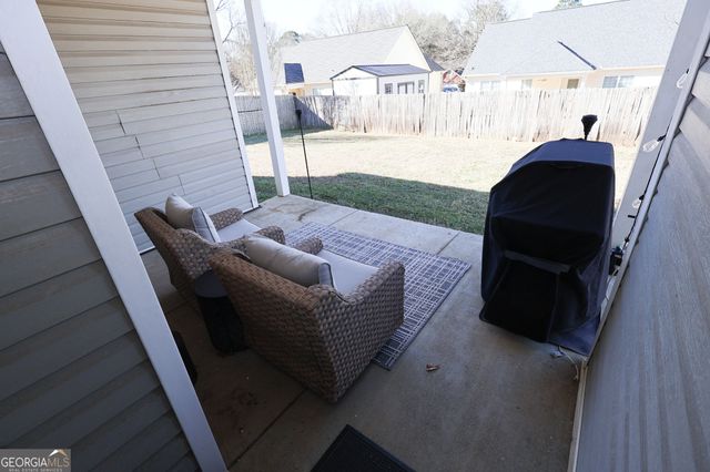 120 Blackstone Court, Kathleen, GA 31047