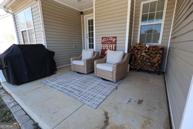 120 Blackstone Court, Kathleen, GA 31047