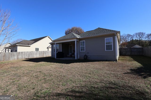 120 Blackstone Court, Kathleen, GA 31047