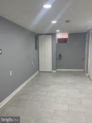 2153 N NEWKIRK ST, Philadelphia, PA 19121