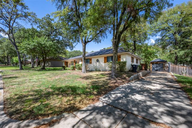 5017 Boulder Lake Road, Fort Worth, TX 76103