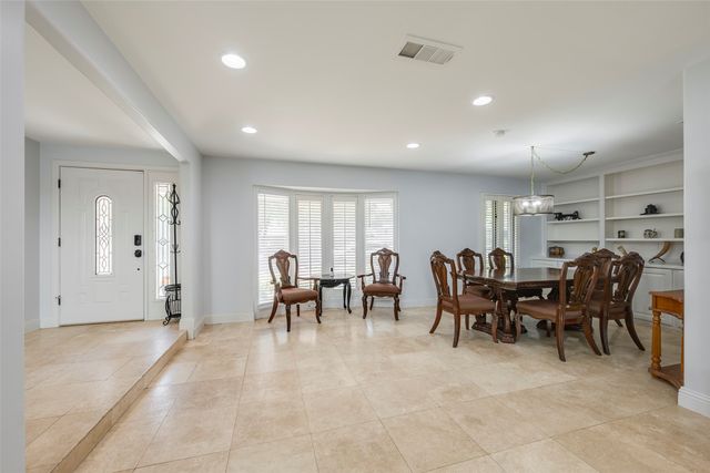 5017 Boulder Lake Road, Fort Worth, TX 76103