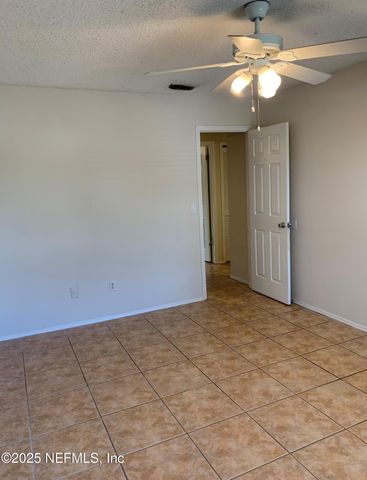 887 & 889 8TH Avenue S, Jacksonville Beach, FL 32250