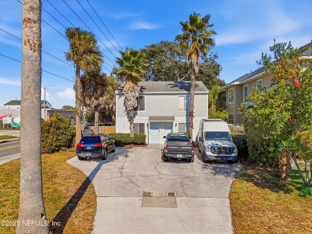 887 & 889 8TH Avenue S, Jacksonville Beach, FL 32250