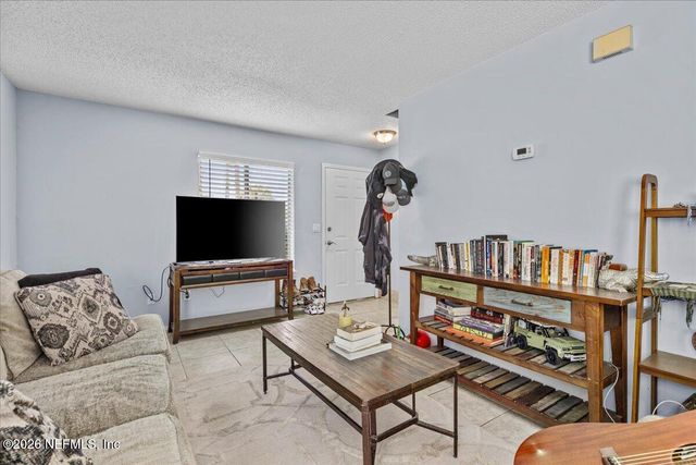 887 & 889 8TH Avenue S, Jacksonville Beach, FL 32250