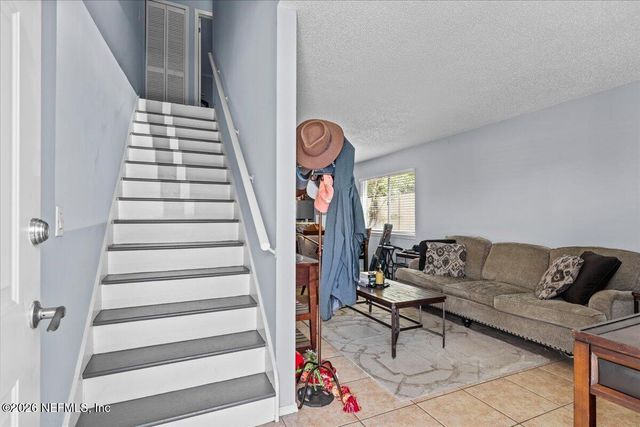 887 & 889 8TH Avenue S, Jacksonville Beach, FL 32250