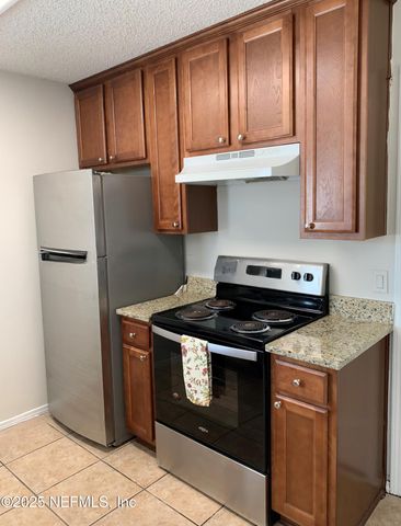 887 & 889 8TH Avenue S, Jacksonville Beach, FL 32250