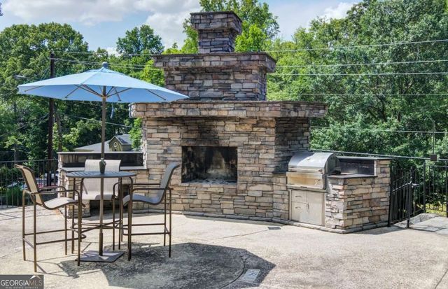 2383 Akers Mill Road D10, Atlanta, GA 30339