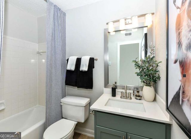 2383 Akers Mill Road D10, Atlanta, GA 30339