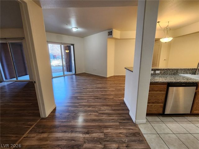 44 East Serene Avenue 119, Las Vegas, NV 89123
