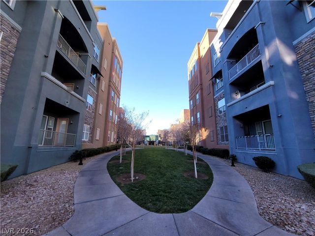 44 East Serene Avenue 119, Las Vegas, NV 89123