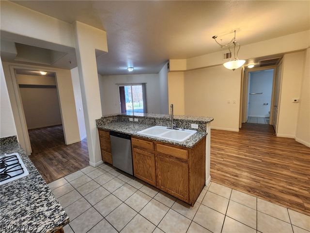 44 East Serene Avenue 119, Las Vegas, NV 89123