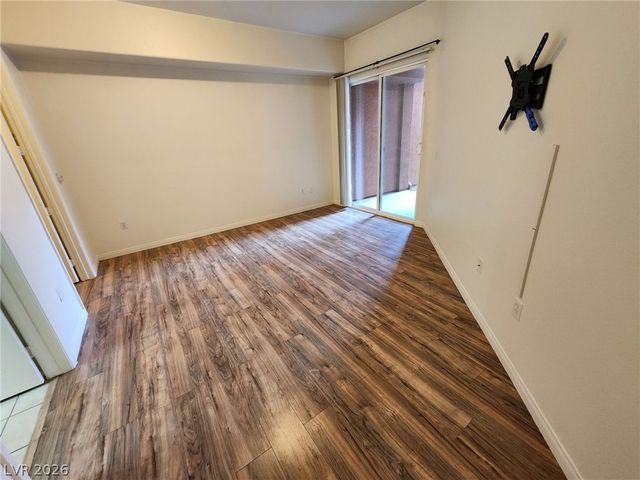 44 East Serene Avenue 119, Las Vegas, NV 89123