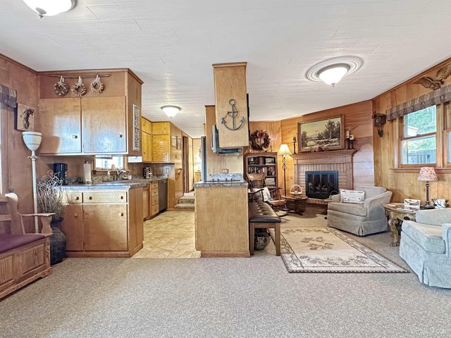 8329 Garth Point 25.25 Lane, Rapid River, MI 49878