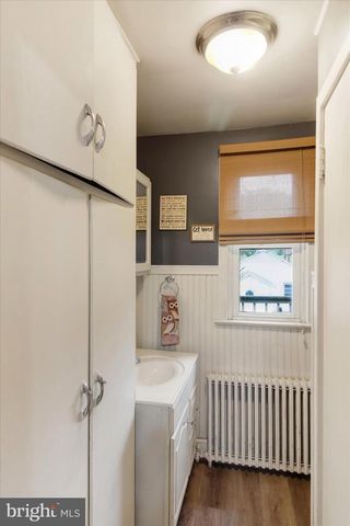 24 CENTER AVE, Schuylkill Haven, PA 17972