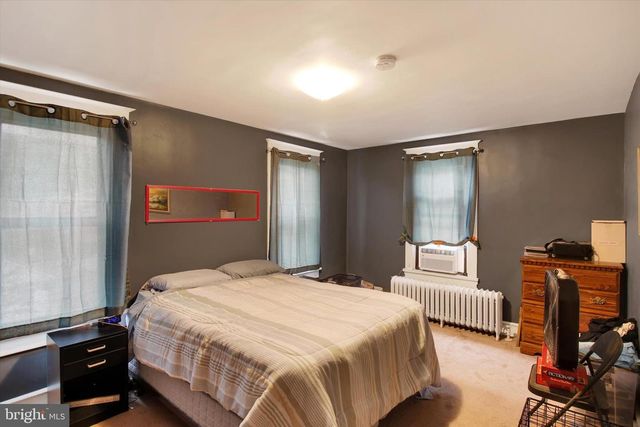 24 CENTER AVE, Schuylkill Haven, PA 17972