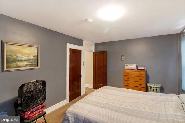 24 CENTER AVE, Schuylkill Haven, PA 17972