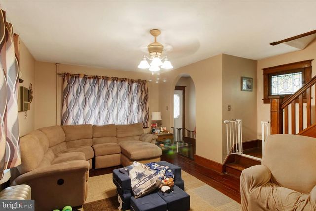24 CENTER AVE, Schuylkill Haven, PA 17972