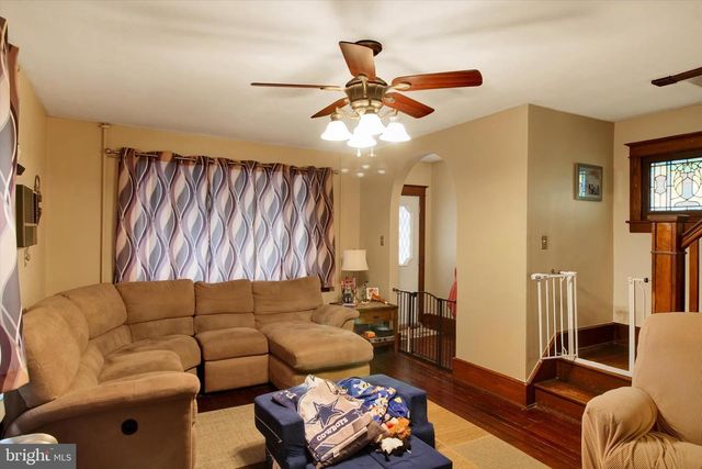 24 CENTER AVE, Schuylkill Haven, PA 17972