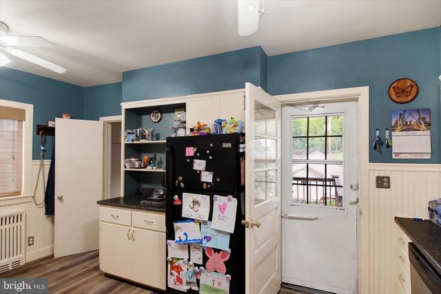 24 CENTER AVE, Schuylkill Haven, PA 17972