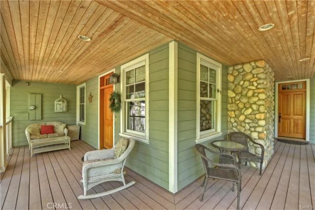 26548 Blackfoot East, Rimforest, CA 92378