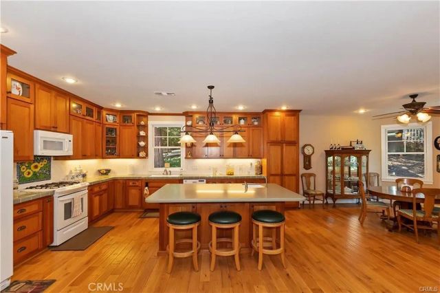 26548 Blackfoot East, Rimforest, CA 92378