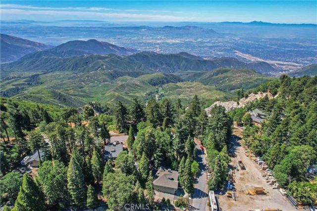 26548 Blackfoot East, Rimforest, CA 92378