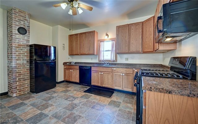 320 9th Street SW, Massillon, OH 44647