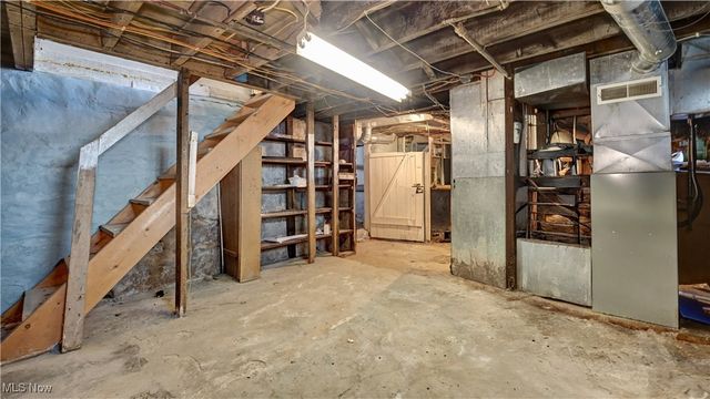 320 9th Street SW, Massillon, OH 44647