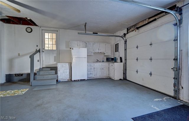 320 9th Street SW, Massillon, OH 44647