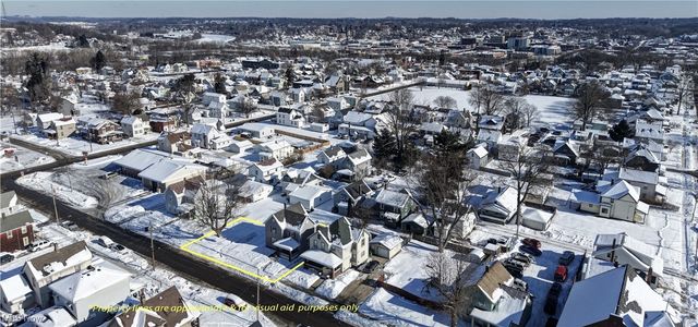 320 9th Street SW, Massillon, OH 44647