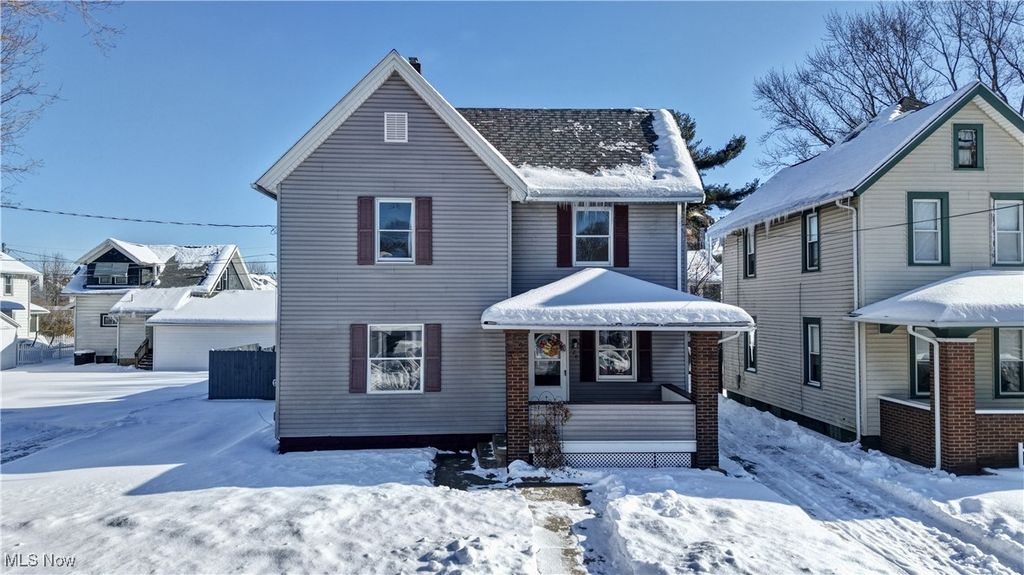 320 9th Street SW, Massillon, OH 44647