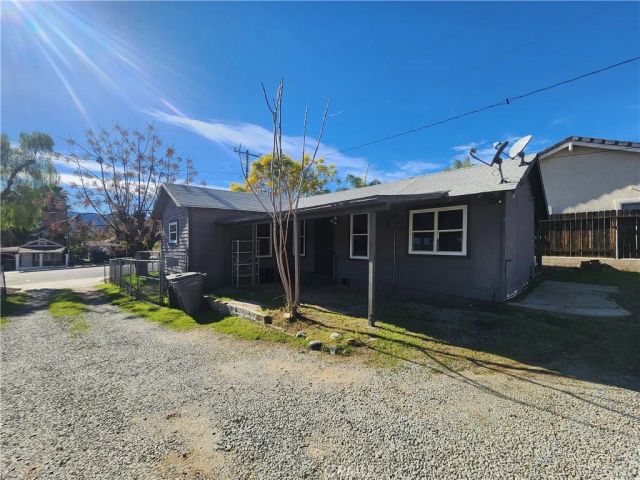 305 W Heald, Lake Elsinore, CA 92530